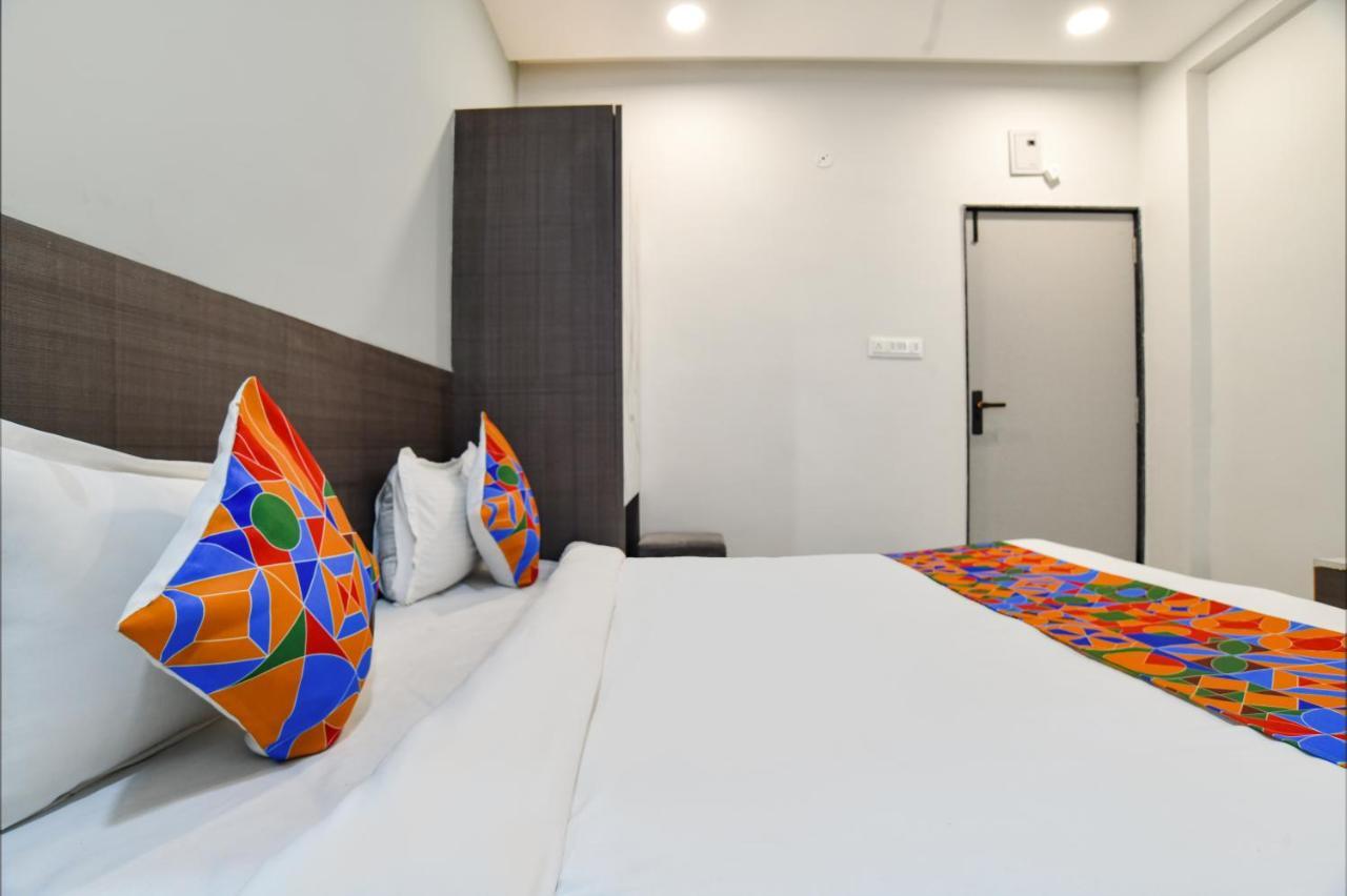 Fabhotel Dev'S Inn Ιντόρ Εξωτερικό φωτογραφία